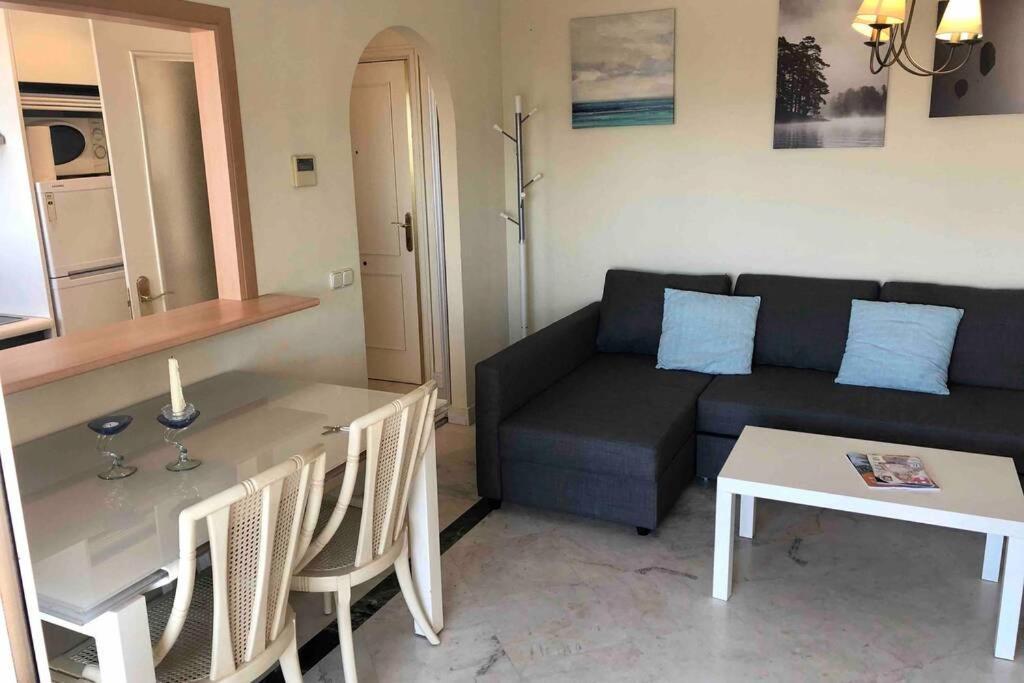 Apartment Penthouse In Marina Banus -puerto Banus.pool-gym Marbella