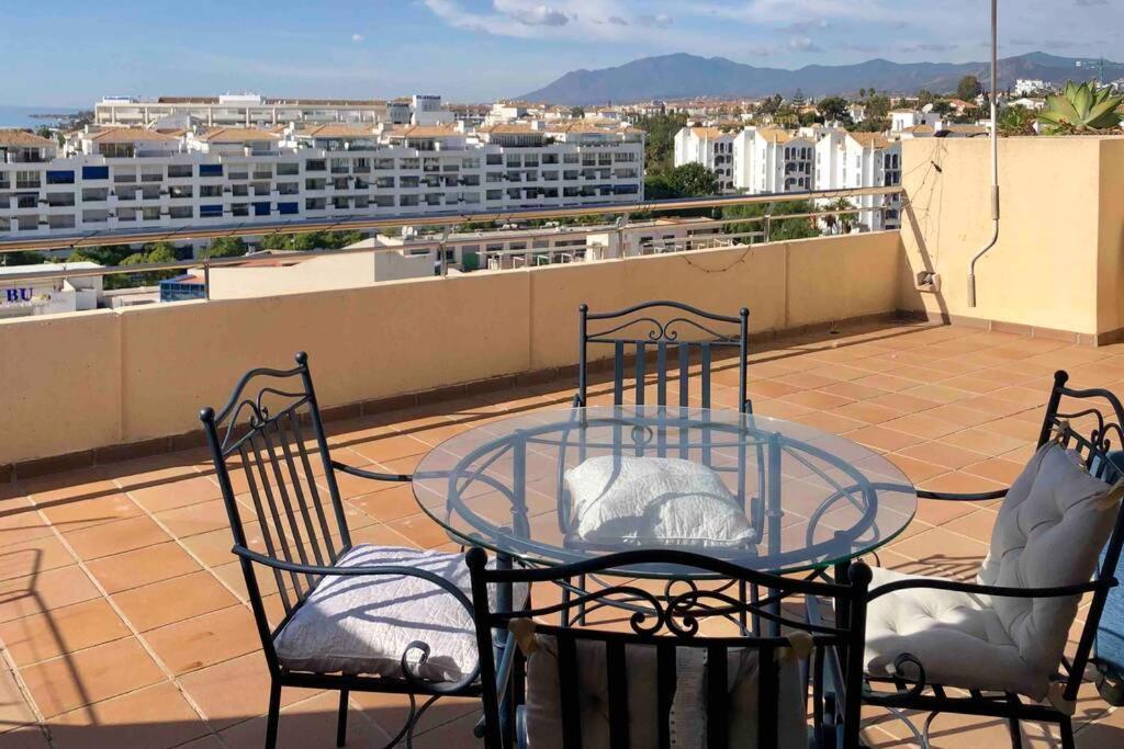 Penthouse In Marina Banus -puerto Banus.pool-gym Apartment *